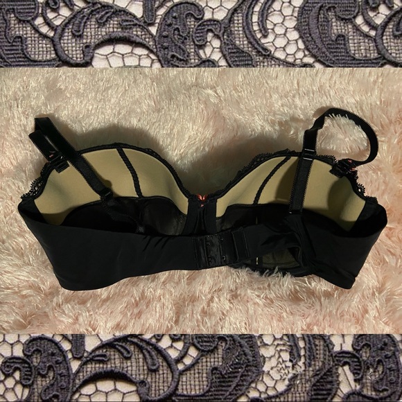 Adore Me Black Lace Push Up Bra - Picture 4 of 5